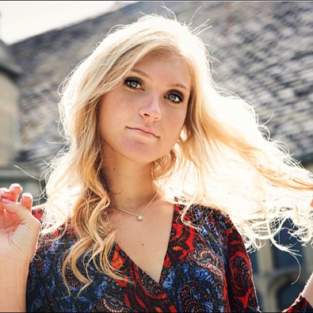 Meet your Posher, Maddy